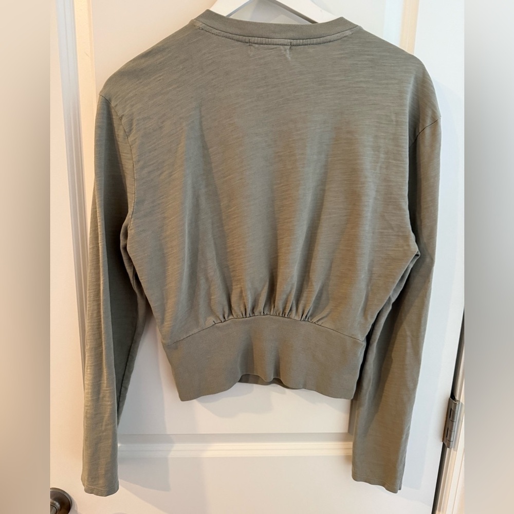 National LTD Monique Top Dove Grey Contemporary Preppy Quiet Luxury Medium - Picture 7 of 9